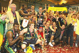 Vainqueur du Championnat et Finaliste de la Coupe de la ligue